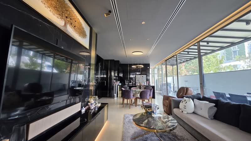Almond Street, , 5 Bedrooms, 3,800 sqft, Semi-Detached House For Sale, by Karine Tan, 500183366 - Living Room - PropertyGuru.com.sg