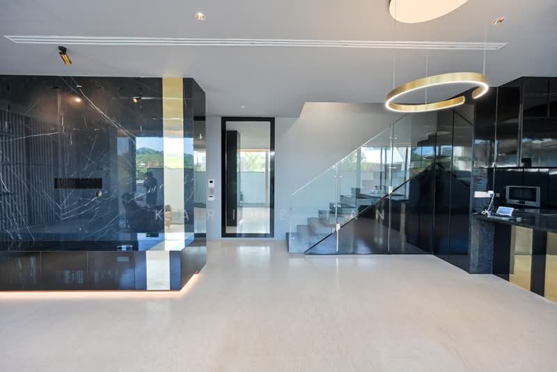 Almond Street, , 5 Bedrooms, 3,800 sqft, Semi-Detached House For Sale, by Karine Tan, 500183366 - Interior - PropertyGuru.com.sg
