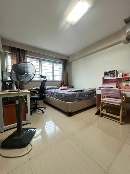 711 Bedok Reservoir Road, 711 Bedok Reservoir Road, 3 Bedrooms, 1,302 sqft, HDB Flat For Sale, by Victor Chan, 500183368 - Bedroom - PropertyGuru.com.sg