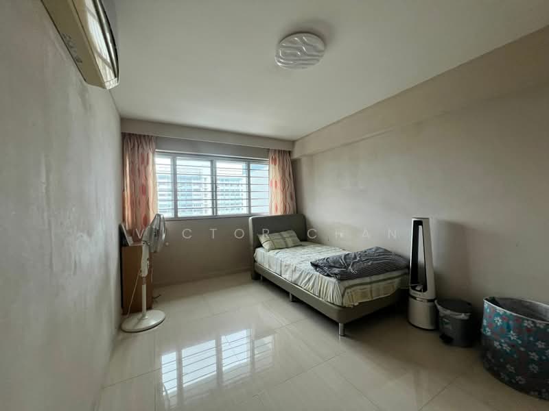 711 Bedok Reservoir Road, 711 Bedok Reservoir Road, 3 Bedrooms, 1,302 sqft, HDB Flat For Sale, by Victor Chan, 500183368 - Bedroom - PropertyGuru.com.sg