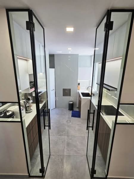 Blu Coral Condo, 127A Lorong L Telok Kurau, 3 Bedrooms, 2,056 sqft, Condominium For Sale, by Ryan Ngan, 500183383 - Kitchen - PropertyGuru.com.sg