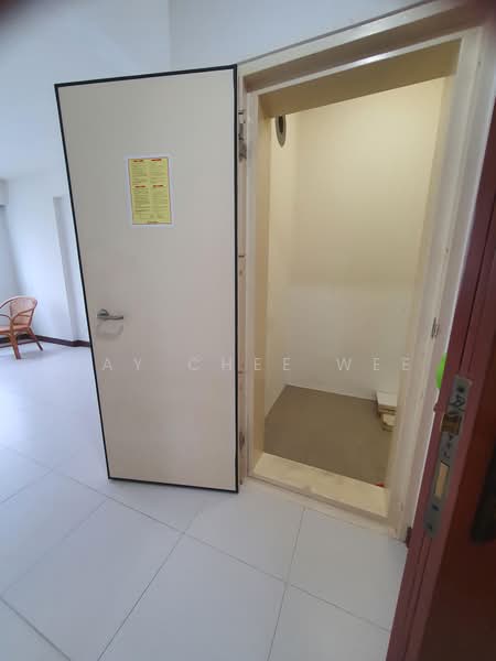 590A Montreal Link, 590A Montreal Link, 2 Bedrooms, 460 sqft, HDB Flat For Rent, by Tay Chee Wee, 500183387 - Bomb shelter - PropertyGuru.com.sg