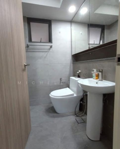 348B Yishun Avenue 11, 348B Yishun Avenue 11, Room Rental, 100 sqft, HDB Flat For Rent, by Michelle Guo, 500183394 - Bathroom - PropertyGuru.com.sg