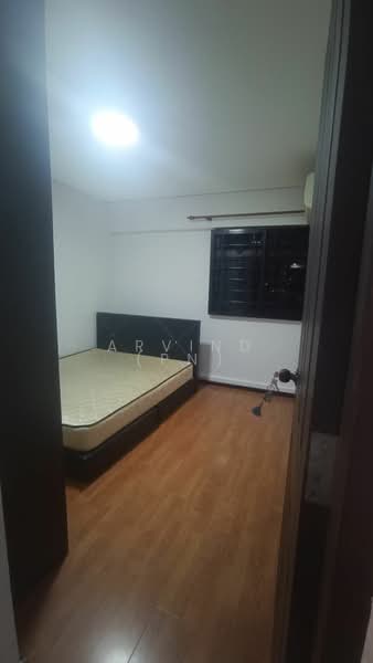 228 Lorong 8 Toa Payoh, 228 Lorong 8 Toa Payoh, Room Rental, 300 sqft, HDB Flat For Rent, by Arvind (PN), 500183418 - Bedroom - PropertyGuru.com.sg