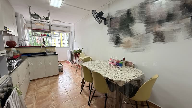 542 Bedok North Street 3, 542 Bedok North Street 3, 2 Bedrooms, 721 sqft, HDB Flat For Sale, by Marilyn Tan 陈凯欣, 500183421 - Kitchen - PropertyGuru.com.sg
