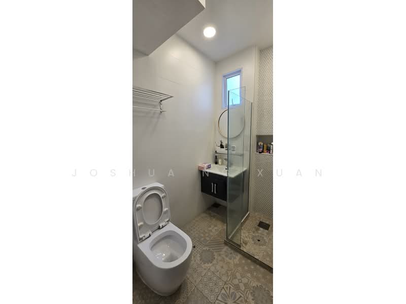 The Windsor, 7A Ontario Avenue, 5 Bedrooms, 3,735 sqft, Condominium For Sale, by Joshua Ng Xuan, 500183426 - Bathroom - PropertyGuru.com.sg