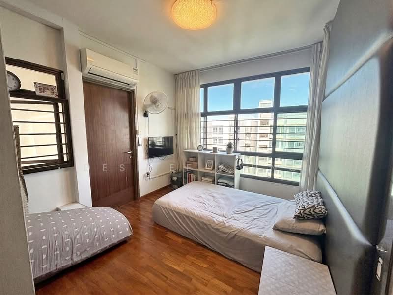 33 Eunos Crescent, 33 Eunos Crescent, 2 Bedrooms, 646 sqft, HDB Flat For Sale, by Desiree Leung, 500183441 - Bedroom - PropertyGuru.com.sg