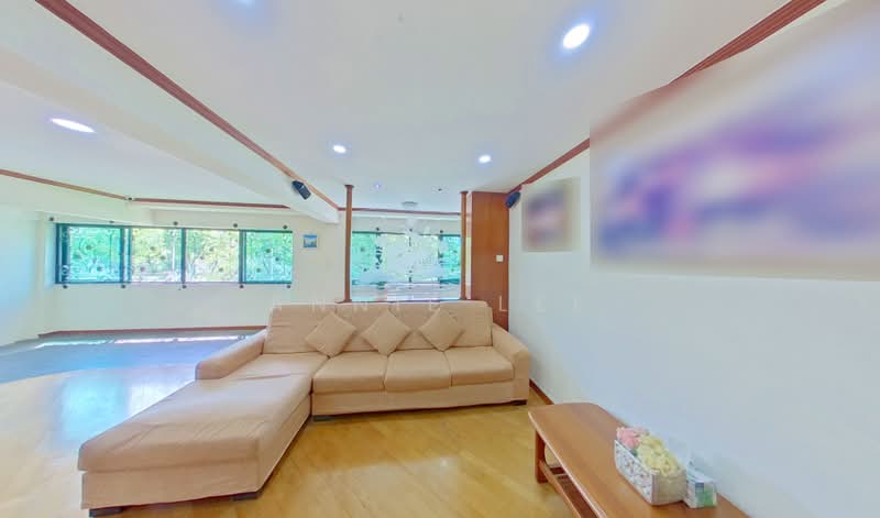 664A Yishun Avenue 4, 664A Yishun Avenue 4, 4 Bedrooms, 1,765 sqft, HDB Flat For Sale, by Annie Lee, 500183445 - Living Room - PropertyGuru.com.sg