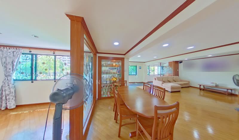 664A Yishun Avenue 4, 664A Yishun Avenue 4, 4 Bedrooms, 1,765 sqft, HDB Flat For Sale, by Annie Lee, 500183445 - Living Room - PropertyGuru.com.sg