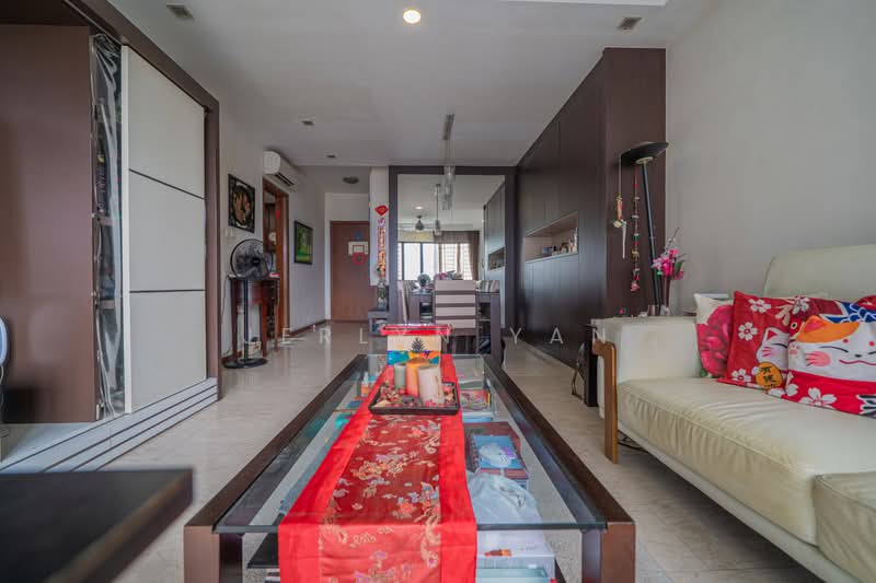 Central Grove, 1 Geylang East Avenue 1, 3 Bedrooms, 1,173 sqft, Condominium For Sale, by Jerlyn Yan, 500183449 - Living Room - PropertyGuru.com.sg