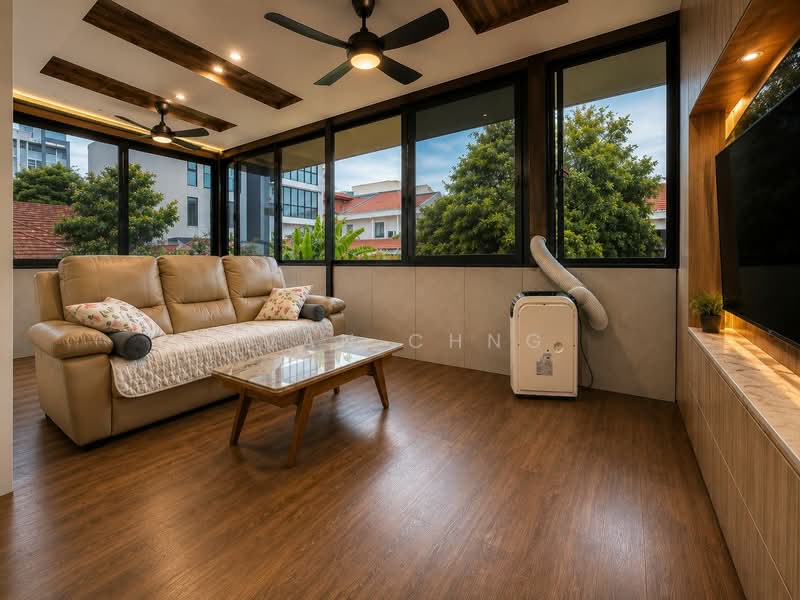 LANDED7772@ Good Size Renovated Kovan Terrace, , 4 Bedrooms, 2,700 sqft, Terraced House For Sale, by Ivan Chng, 500183453 - Living Room - PropertyGuru.com.sg