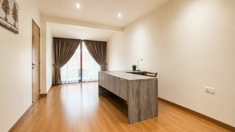 LANDED7772@ Good Size Renovated Kovan Terrace, , 4 Bedrooms, 2,700 sqft, Terraced House For Sale, by Ivan Chng, 500183453 - Study - PropertyGuru.com.sg