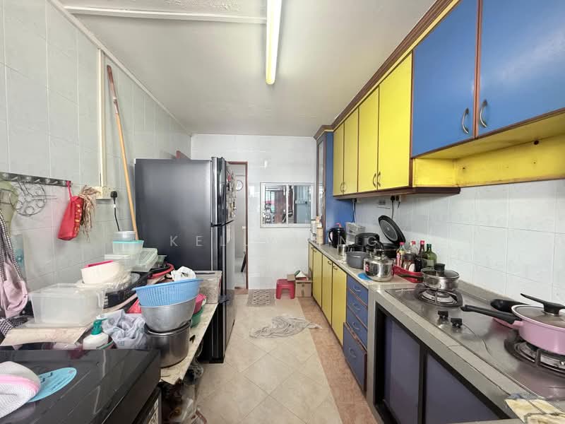 253 Yishun Ring Road, 253 Yishun Ring Road, 3 Bedrooms, 1,119 sqft, HDB Flat For Sale, by Kelly Sng, 500183460 - Kitchen - PropertyGuru.com.sg