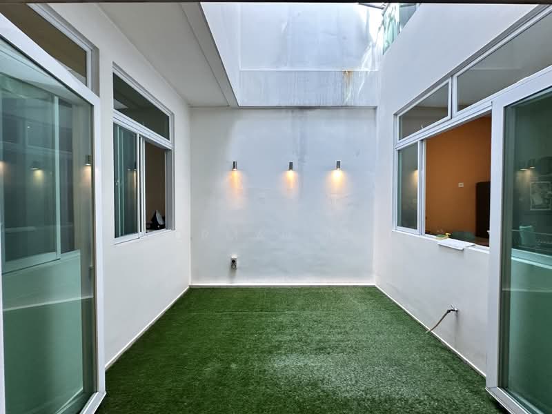 Seletar Hills Estate, Jalan Redop, 5 Bedrooms, 4,500 sqft, Corner Terrace For Sale, by Norman Tan, 500183461 - Exterior - PropertyGuru.com.sg