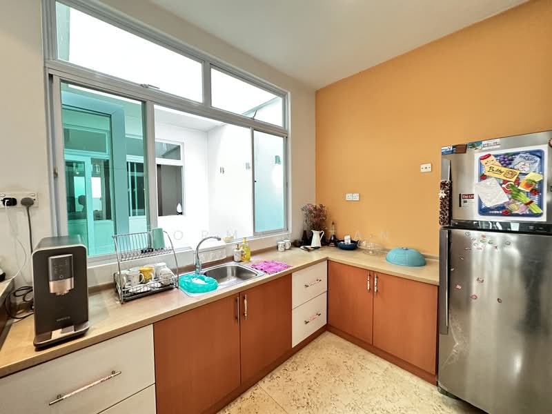 Seletar Hills Estate, Jalan Redop, 5 Bedrooms, 4,500 sqft, Corner Terrace For Sale, by Norman Tan, 500183461 - Kitchen - PropertyGuru.com.sg