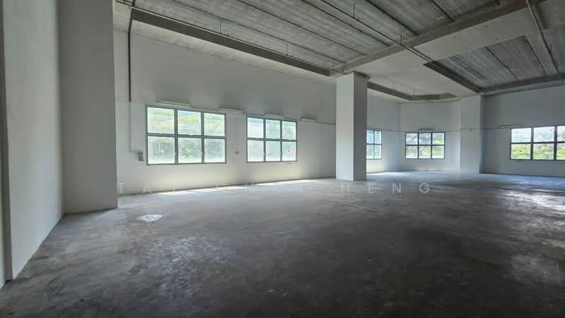 Shine@Tuas South, 11 Tuas South Link 1, 3,519 sqft, Factory / Workshop (B2) For Rent, by Tay Chai Heng, 500183479 - Interior - CommercialGuru.com.sg