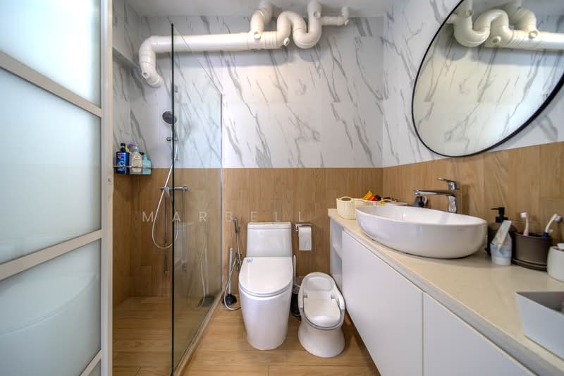 291 Bishan Street 24, 291 Bishan Street 24, 4 Bedrooms, 1,302 sqft, HDB Flat For Sale, by Marbell Tan, 500183502 - Bathroom - PropertyGuru.com.sg