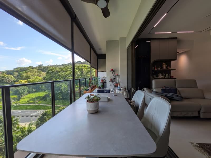 Midwood, 10 Hillview Rise, 4 Bedrooms, 1,249 sqft, Condominium For Sale, by Jessica Ng, 500183509 - Balcony - PropertyGuru.com.sg