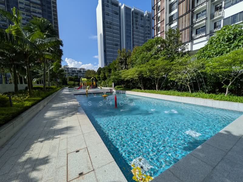 Midwood, 10 Hillview Rise, 4 Bedrooms, 1,249 sqft, Condominium For Sale, by Jessica Ng, 500183509 - Exterior - PropertyGuru.com.sg