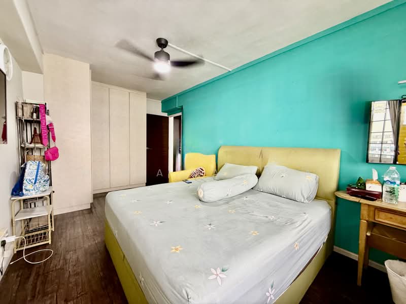 556 Pasir Ris Street 51, 556 Pasir Ris Street 51, 4 Bedrooms, 1,323 sqft, HDB Flat For Sale, by Maria Mariana, 500183519 - Bedroom - PropertyGuru.com.sg
