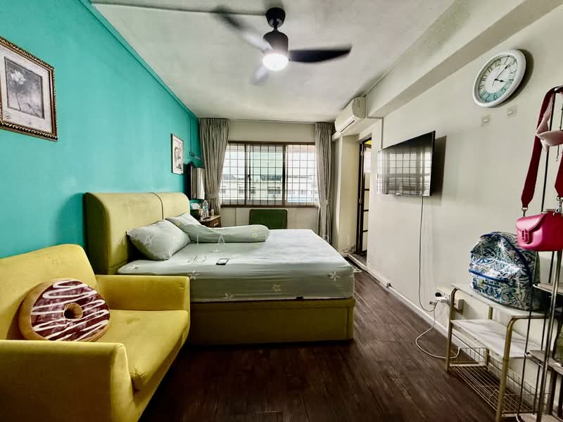 556 Pasir Ris Street 51, 556 Pasir Ris Street 51, 4 Bedrooms, 1,323 sqft, HDB Flat For Sale, by Maria Mariana, 500183519 - Bedroom - PropertyGuru.com.sg