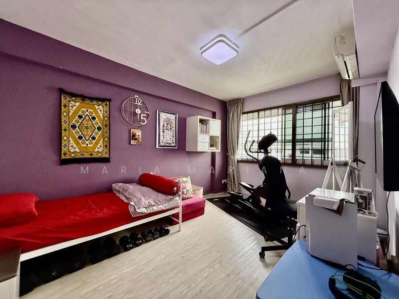 556 Pasir Ris Street 51, 556 Pasir Ris Street 51, 4 Bedrooms, 1,323 sqft, HDB Flat For Sale, by Maria Mariana, 500183519 - Bedroom - PropertyGuru.com.sg