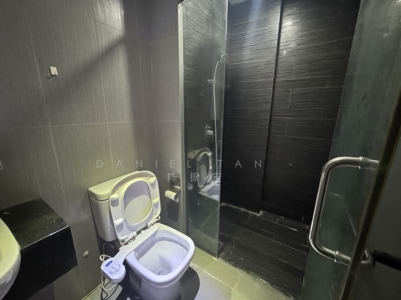 Space @ Kovan, 9 Yio Chu Kang Road, Hougang / Punggol / Sengkang, Room Rental, 300 sqft, Apartment For Rent, by Daniel Tan - 陈振宏, 500183533 - Bathroom - PropertyGuru.com.sg