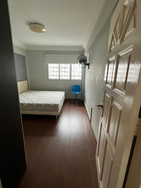 427 Bedok North Road, 427 Bedok North Road, 3 Bedrooms, 990 sqft, HDB Flat For Rent, by Aaron Liong, 500183537 - Bedroom - PropertyGuru.com.sg