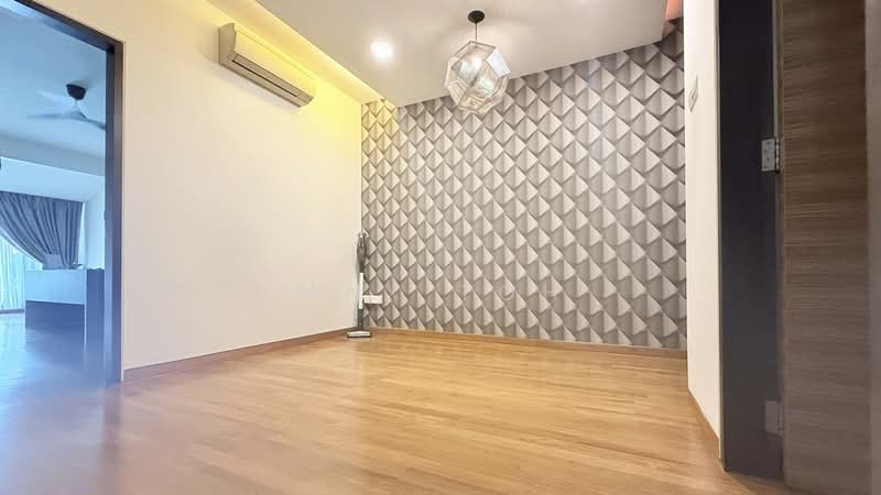 ⭐️⭐️LANDED7772 @ D19 Well Kept Renovated Terrace Near NEX MRT, , 4 Bedrooms, 2,700 sqft, Terraced House For Sale, by Max Toh, 500183544 - Interior - PropertyGuru.com.sg