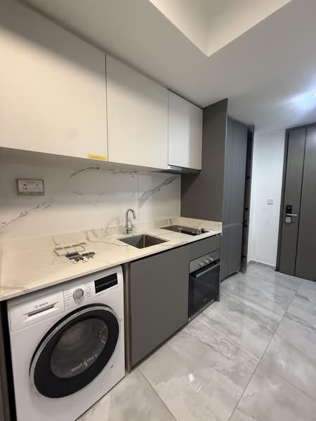 Affinity At Serangoon, 20 Serangoon North Avenue 1, 2 Bedrooms, 775 sqft, Condominium For Rent, by Joey Tan, 500183545 - Kitchen - PropertyGuru.com.sg