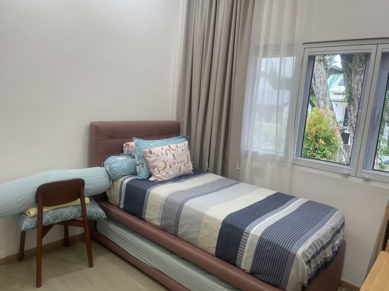 ⚡ONE OF THE LOWEST QUANTUM IN D10⭐⚡1KM HENRY PARK PRIMARY SCHOOL⚡❤️WELL RENOVATED❤️, SIXTH AVENUE / MING TECK PARK / NAMLY / HOLLAND / BUKIT TIMAH / CORONATION, 3 Bedrooms, 2,500 sqft, Terraced House For Sale, by Gabriel Lim, 500183591 - Bedroom - PropertyGuru.com.sg