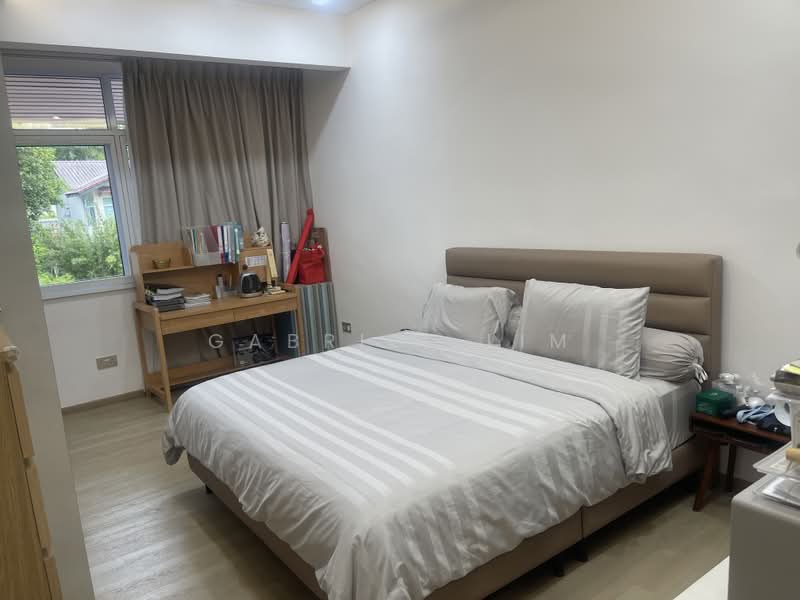 ⚡ONE OF THE LOWEST QUANTUM IN D10⭐⚡1KM HENRY PARK PRIMARY SCHOOL⚡❤️WELL RENOVATED❤️, SIXTH AVENUE / MING TECK PARK / NAMLY / HOLLAND / BUKIT TIMAH / CORONATION, 3 Bedrooms, 2,500 sqft, Terraced House For Sale, by Gabriel Lim, 500183591 - Bedroom - PropertyGuru.com.sg
