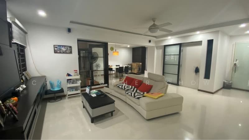324C Sengkang East Way, 324C Sengkang East Way, 1 Bedroom, , HDB Flat For Rent, by Christopher Chow, 500183609 - PropertyGuru.com.sg