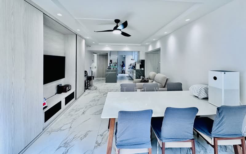 67 Telok Blangah Drive, 67 Telok Blangah Drive, 3 Bedrooms, 1,292 sqft, HDB Flat For Sale, by Ann Teiw, 500183625 - Living Room - PropertyGuru.com.sg