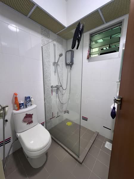 188B Fengshan GreenVille, 188B Bedok North Street 4, 2 Bedrooms, 786 sqft, HDB Flat For Sale, by Aizuddin Maulud, 500183627 - PropertyGuru.com.sg