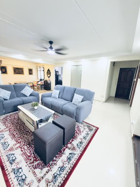 538 Woodlands Drive 16, 538 Woodlands Drive 16, 3 Bedrooms, 1,302 sqft, HDB Flat For Sale, by SQ Raudha, 500183661 - Living Room - PropertyGuru.com.sg