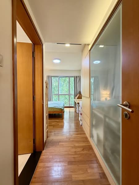 Gardenvista, 950 Dunearn Road, 4 Bedrooms, 1,345 sqft, Condominium For Sale, by Lynn Er, 500183691 - Corridor - PropertyGuru.com.sg