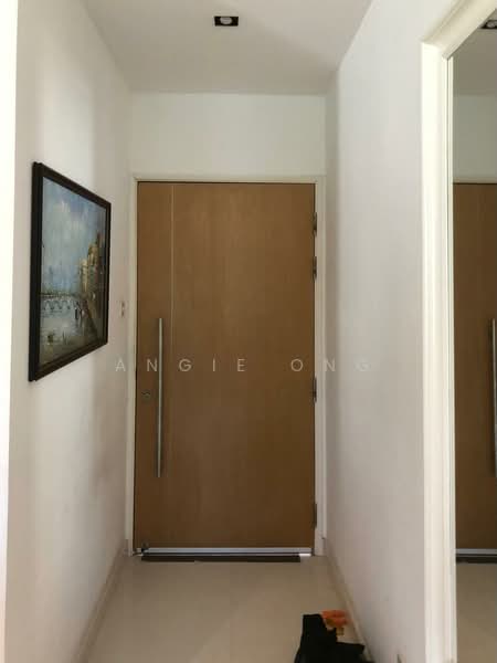 Meyer Residence, 3 Meyer Place, 3 Bedrooms, 1,066 sqft, Apartment For Sale, by Angie Ong, 500183718 - Entrance - PropertyGuru.com.sg