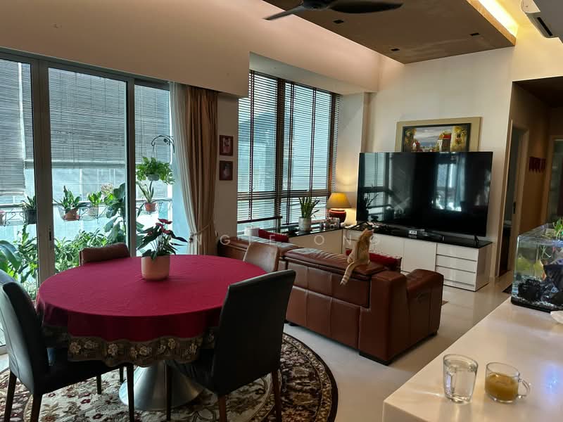 Meyer Residence, 3 Meyer Place, 3 Bedrooms, 1,066 sqft, Apartment For Sale, by Angie Ong, 500183718 - Living Room - PropertyGuru.com.sg