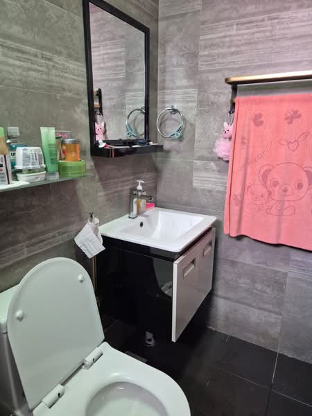 978C Buangkok Crescent, 978C Buangkok Crescent, Room Rental, 150 sqft, HDB Flat For Rent, by Coralle Wong, 500183719 - Bathroom - PropertyGuru.com.sg