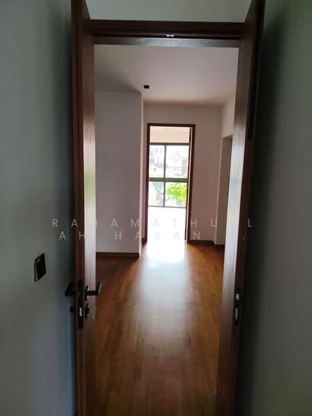 Jalan sankam, , 5 Bedrooms, 4,834 sqft, Terraced House For Sale, by Rahamathullah Hasan Ali Akbar, 500183720 - Interior - PropertyGuru.com.sg