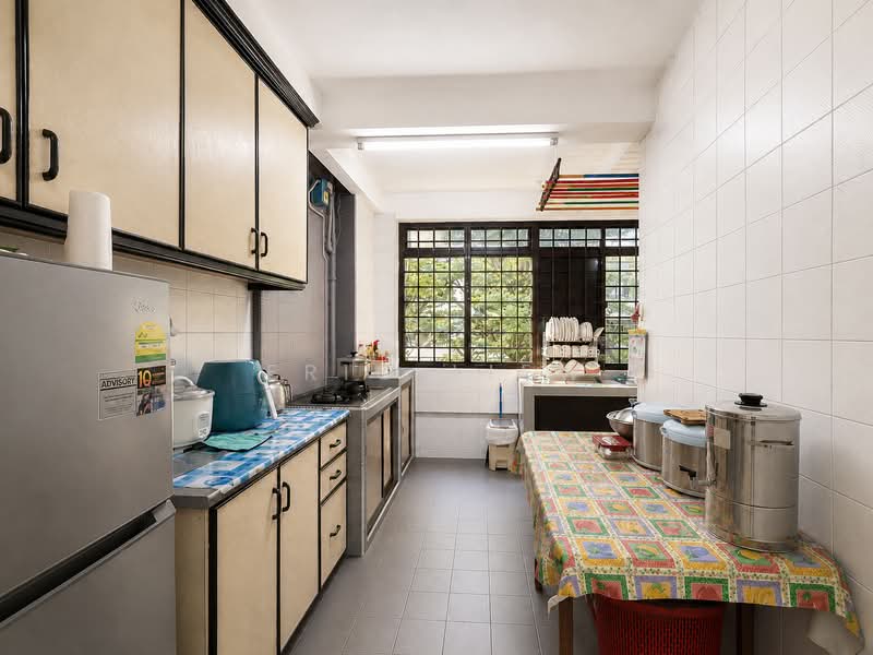 21 Lim Liak Street, 21 Lim Liak Street, 2 Bedrooms, 947 sqft, HDB Flat For Sale, by Eric Liew, 500183769 - Kitchen - PropertyGuru.com.sg