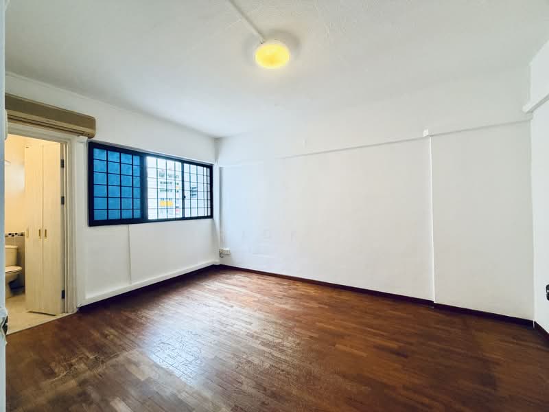 924 Tampines Street 91, 924 Tampines Street 91, 2 Bedrooms, 786 sqft, HDB Flat For Sale, by Derrick Tee, 500183773 - Interior - PropertyGuru.com.sg