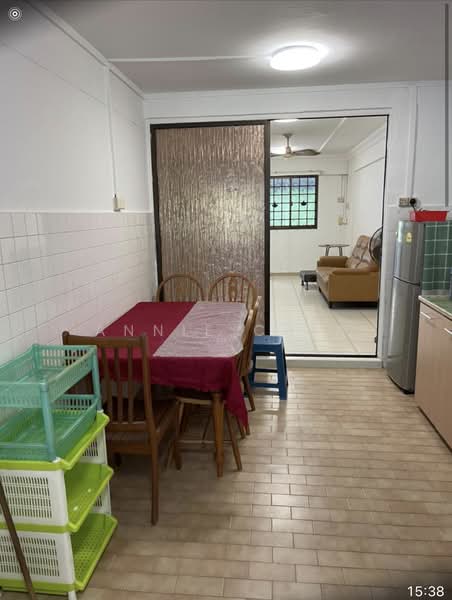 175 Bukit Batok West Avenue 8, 175 Bukit Batok West Avenue 8, 2 Bedrooms, 721 sqft, HDB Flat For Rent, by Annie Chia, 500183784 - Dining Room - PropertyGuru.com.sg