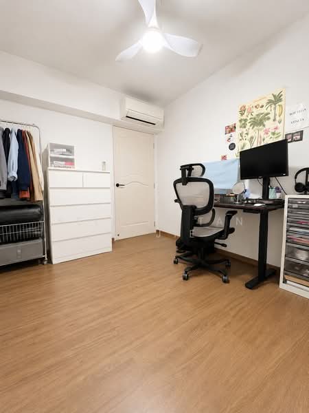 613B Tampines North Drive 1, 613B Tampines North Drive 1, 3 Bedrooms, 1,001 sqft, HDB Flat For Sale, by Felicia Tan Yi Jie, 500183787 - Bedroom - PropertyGuru.com.sg