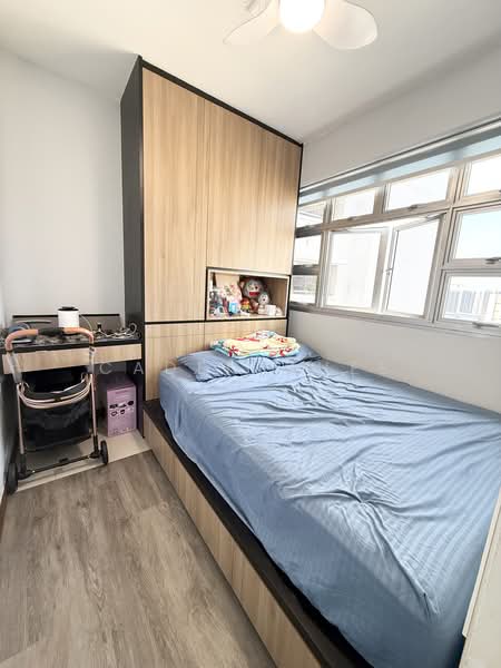 440A Bukit Batok West Avenue 8, 440A Bukit Batok West Avenue 8, 1 Bedroom, 398 sqft, HDB Flat For Sale, by Caden Chee, 500183795 - Bedroom - PropertyGuru.com.sg