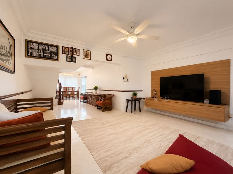 46 Teban Gardens Road, 46 Teban Gardens Road, 4 Bedrooms, 1,636 sqft, HDB Flat For Sale, by Ethan Chong, 500183814 - Living Room - PropertyGuru.com.sg
