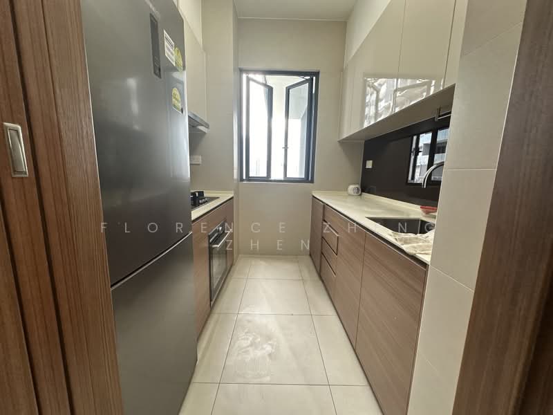 Stirling Residences, 21 Stirling Road, 3 Bedrooms, 893 sqft, Condominium For Sale, by Florence Zheng Zhen, 500183815 - Kitchen - PropertyGuru.com.sg