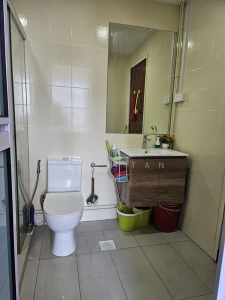 Parc Oasis, 39 Jurong East Avenue 1, Room Rental, 150 sqft, Condominium For Rent, by Irene Tan, 500183816 - PropertyGuru.com.sg