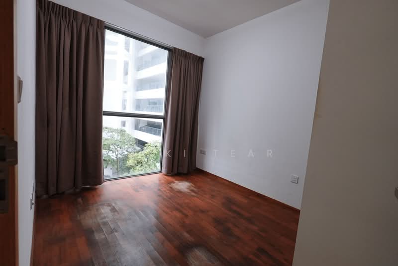 Eight Courtyards, 2 Canberra Drive, 2 Bedrooms, 800 sqft, Condominium For Rent, by Vikki Tear, 500183839 - Common Bedroom - PropertyGuru.com.sg